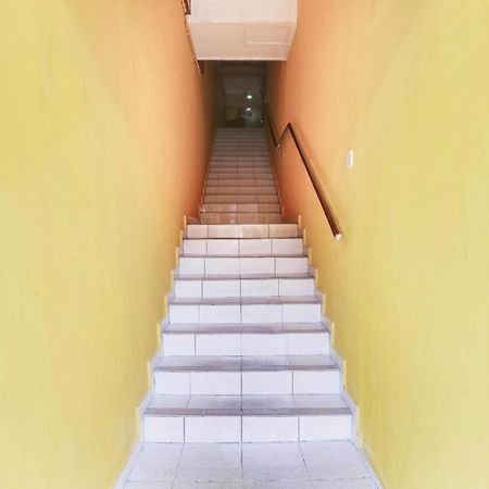 Oyo 89406 Lucky Budget Hotel Nilai Ngoại thất bức ảnh
